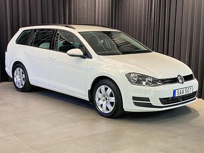 Vit Begagnad 2016 VW Golf VII Kombi | 129 500 kr (Marknadspris)