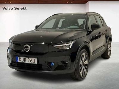 Begagnad Volvo XC40 Plus 175 kW (238 HK) 2023 Svart SUV