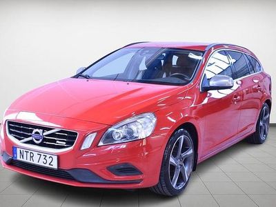 Röd Begagnad 2011 Volvo V60 R-Design Kombi | 99 900 kr (Marknadspris)