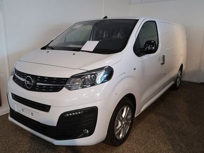 Vit Begagnad 2023 Opel Vivaro-e Combi Van | 459 800 kr (Dyr)