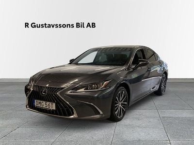 Begagnad Lexus ES300H Limited Edition 221 HK (162 kW) 2021 Grå Sedan