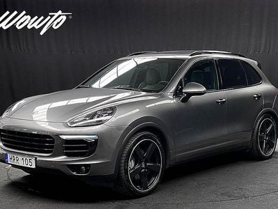 Grå Begagnad 2016 Porsche Cayenne S SUV | 329 800 kr (Marknadspris)
