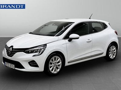 Begagnad Renault Clio V Intens 91 HK (66 kW) 2023 Vit Halvkombi