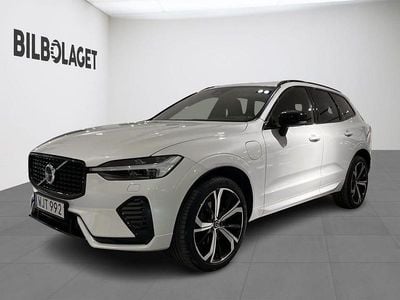 Vit Begagnad 2022 Volvo XC60 R-Design SUV | 449 800 kr (Dyr)