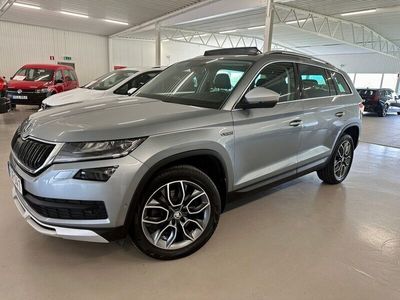 begagnad Skoda Kodiaq TDI Scout 7sits/Glastak/Värmare/Drag/Nyservad