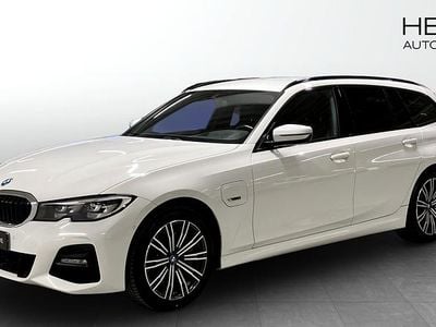 Begagnad 2021 BMW 330e M Sport Kombi | 279 700 kr (Marknadspris)