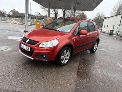 Begagnad Suzuki SX4 120 HK (88 kW) 2010 Orange