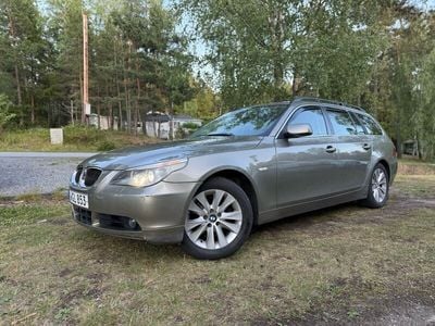BMW 525