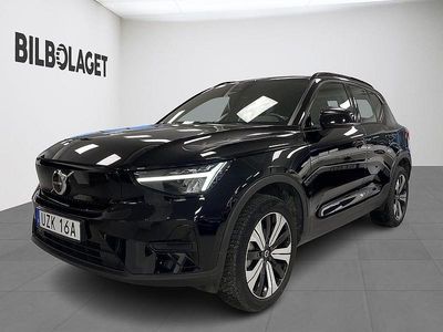 Svart Begagnad 2022 Volvo XC40 Core SUV | 299 800 kr