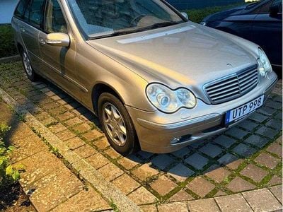 Mercedes C200