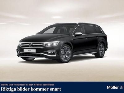 Svart (deep black pearl) Begagnad 2023 VW Passat Alltrack Kombi | 369 900 kr (Dyr)