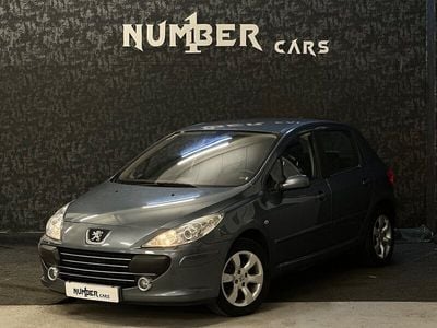 Mörkgrå Begagnad 2006 Peugeot 307 Halvkombi | 29 900 kr (Marknadspris)