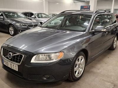 Begagnad Volvo V70 Momentum 109 HK (80 kW) 2011 Grå Kombi