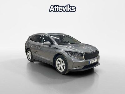 Grå Begagnad 2022 Skoda Enyaq iV SUV | 369 500 kr (Marknadspris)