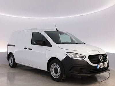 Begagnad Mercedes eCitan 90 kW (123 HK) 2023 Vit (arktisk vit) Van