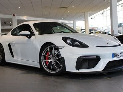 Porsche 718 Cayman GT4
