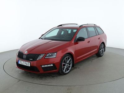 Röd Begagnad 2017 Skoda Octavia RS Kombi | 155 000 kr (Dyr)