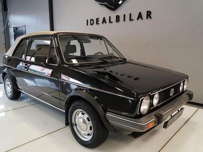 Begagnad VW Golf Cabriolet 112 HK (82 kW) 1983 Svart Cab