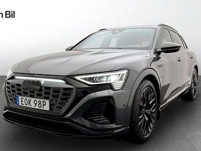 Grå Begagnad 2024 Audi e-tron S-Line SUV | 699 000 kr