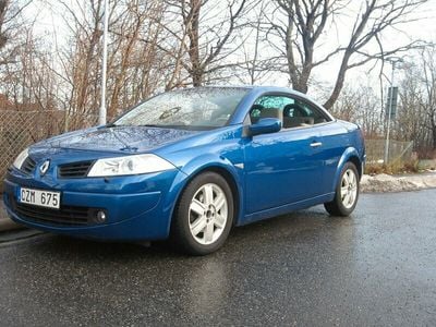 Begagnad Renault Mégane Cabriolet 135 HK (99 kW) 2006 Blå Cab