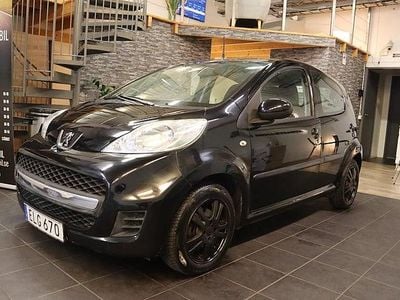 Begagnad Peugeot 107 68 HK (50 kW) 2010 Svart Halvkombi