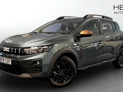 Grön Ny 2025 Dacia Sandero Extreme Halvkombi | 259 900 kr (Marknadspris)