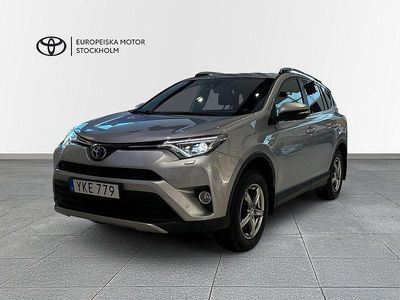 Begagnad Toyota RAV4 Hybrid Active 155 HK (114 kW) 2016 Blå SUV