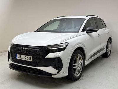 Vit Begagnad 2023 Audi Q4 e-tron Advanced SUV | 319 000 kr (Marknadspris)