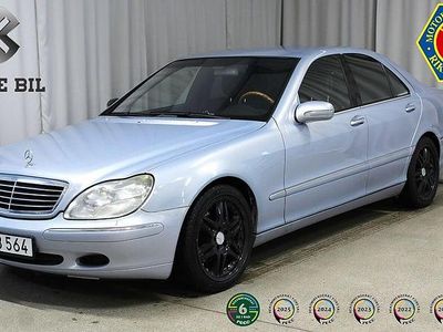 Begagnad Mercedes S320 224 HK (164 kW) 2001 Blå Sedan