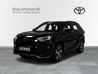 begagnad Toyota RAV4 Laddhybrid Launch Edition Drag Vinterhjul ingår