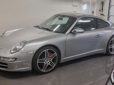 Porsche 911 Carrera 4S