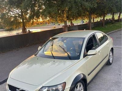 Volvo S40