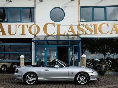 Begagnad Mazda MX5 Inclusive 146 HK (107 kW) 2004 Silver metallic Cab