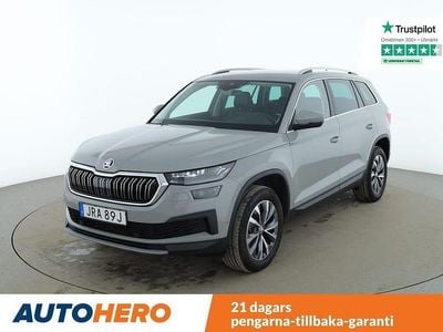 Grå Begagnad 2023 Skoda Kodiaq Style SUV | 391 000 kr (Marknadspris)