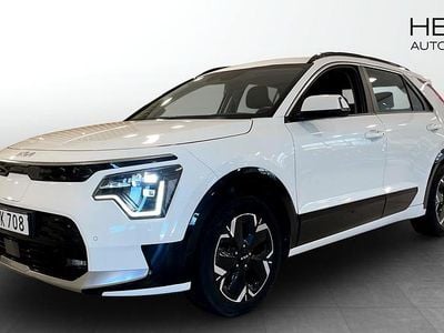 Vit Begagnad 2022 Kia e-Niro SUV | 309 900 kr (Marknadspris)