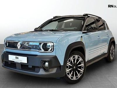 Blå Ny 2025 Renault R4 Iconic Halvkombi | 471 900 kr