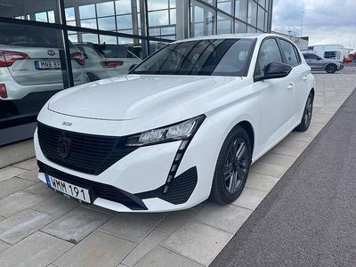 Begagnad Peugeot 308 110 HK (80 kW) 2022 Vit Halvkombi