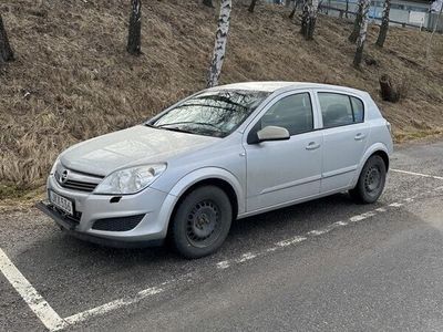 begagnad Opel Astra 1.6 Euro 4 Lågmil