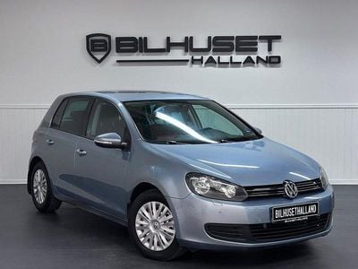 Blå Begagnad 2010 VW Golf VI Halvkombi | 69 900 kr (Marknadspris)