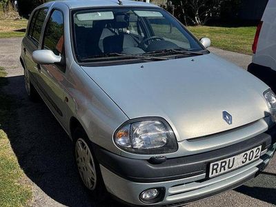Renault Clio II