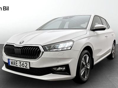 Vit Begagnad 2023 Skoda Fabia Style Halvkombi | 197 000 kr (Bra pris)
