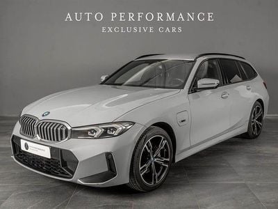 Begagnad BMW 330e M Sport 292 HK (214 kW) 2023 Grå Kombi