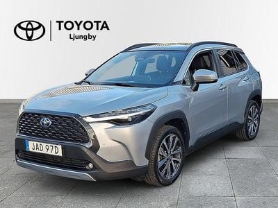 Silver Begagnad 2022 Toyota Corolla Cross Executive SUV | 399 000 kr (Marknadspris)