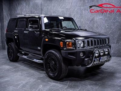 Svart Begagnad 2006 Hummer H3 SUV | 159 800 kr