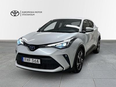Vit Begagnad 2022 Toyota C-HR Edition SUV | 264 900 kr (Marknadspris)