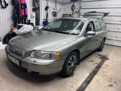 Metallic Begagnad 2006 Volvo V70 Kombi | 36 000 kr (Marknadspris)
