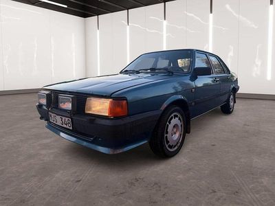 Blå Begagnad 1986 Audi 80 Sedan | 19 900 kr