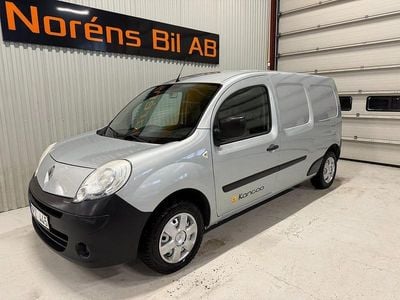 Begagnad Renault Kangoo 86 HK (63 kW) 2012 Silvermet Minibuss
