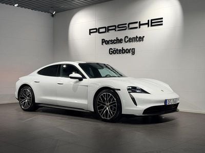 Begagnad Porsche Taycan 2022 Vit Sedan