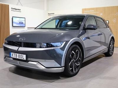 Grå Begagnad 2023 Hyundai Ioniq 5 Advanced SUV | 479 900 kr (Marknadspris)